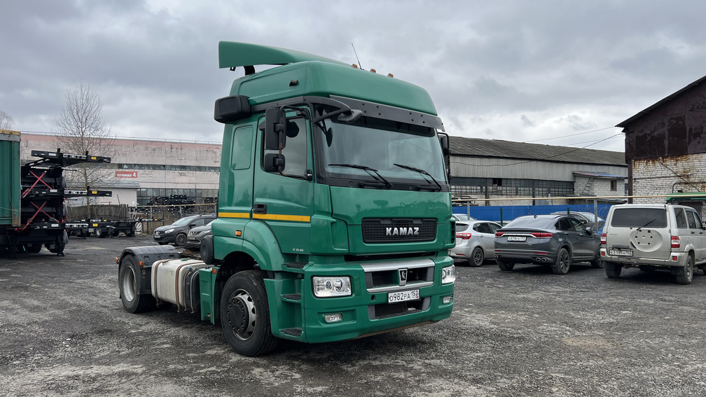 КАМАЗ 5490