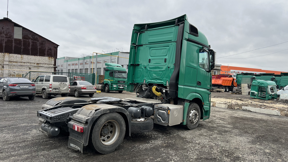 Mercedes-Benz Actros 1842 LS