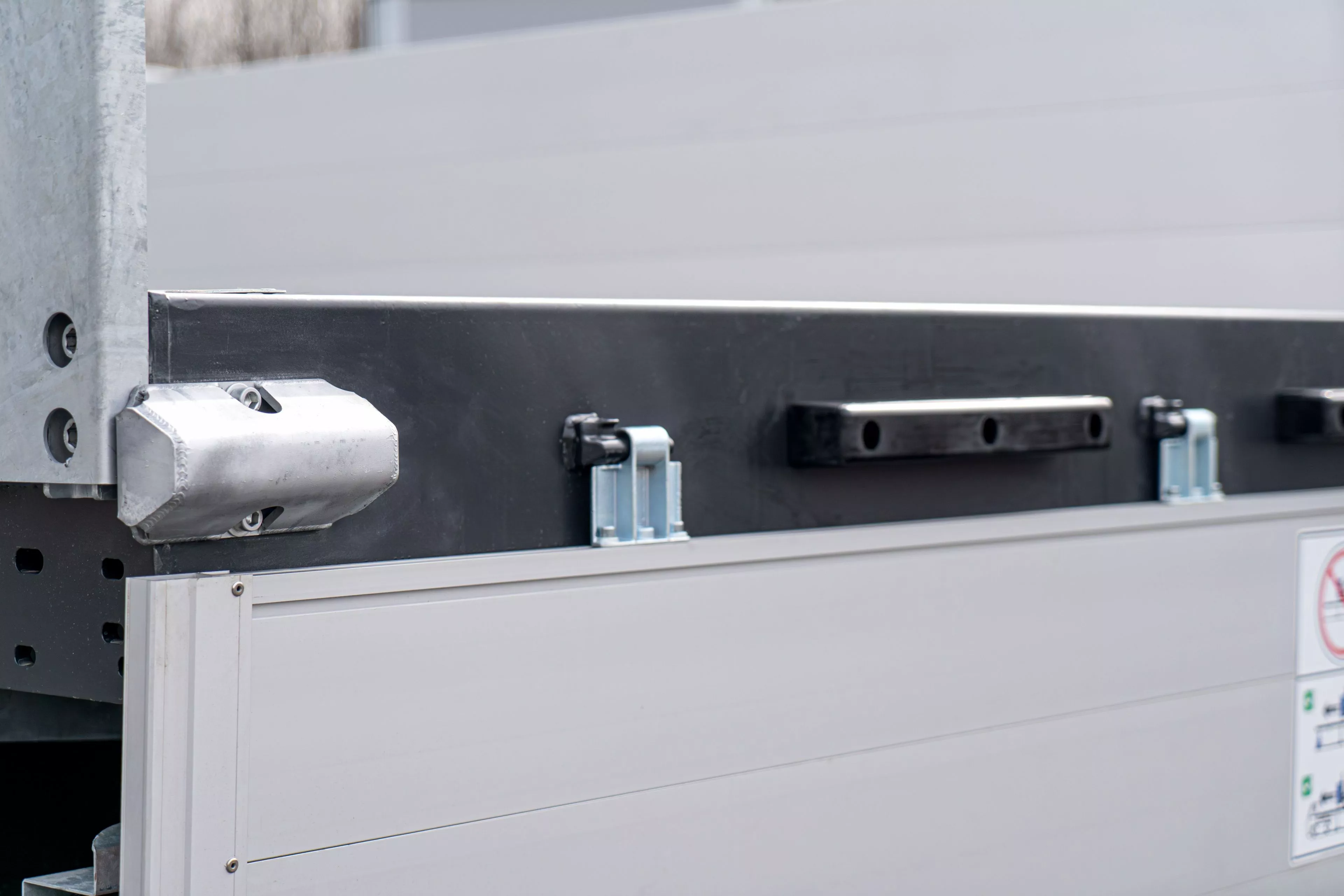 Бортовой полуприцеп 13,62 м 914296-06